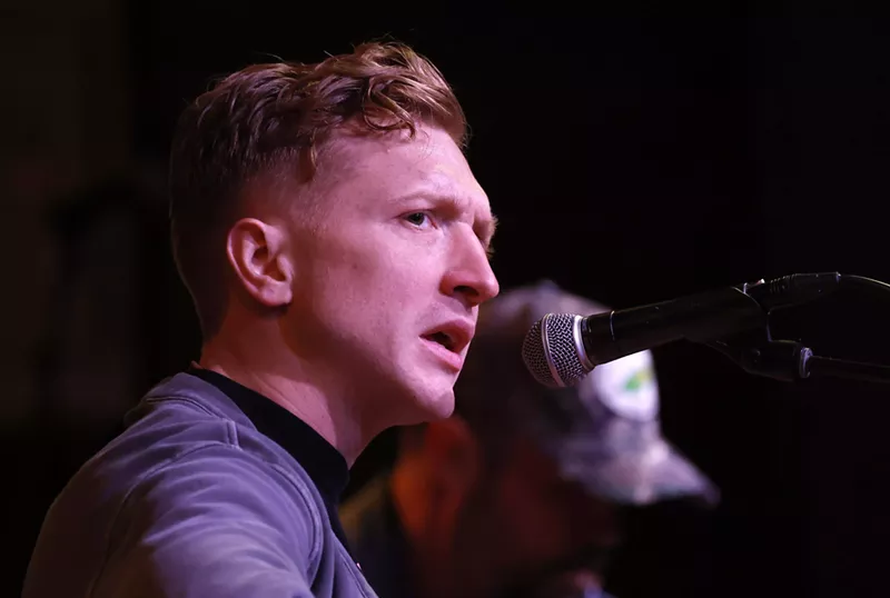 Image: Tyler Childers performing