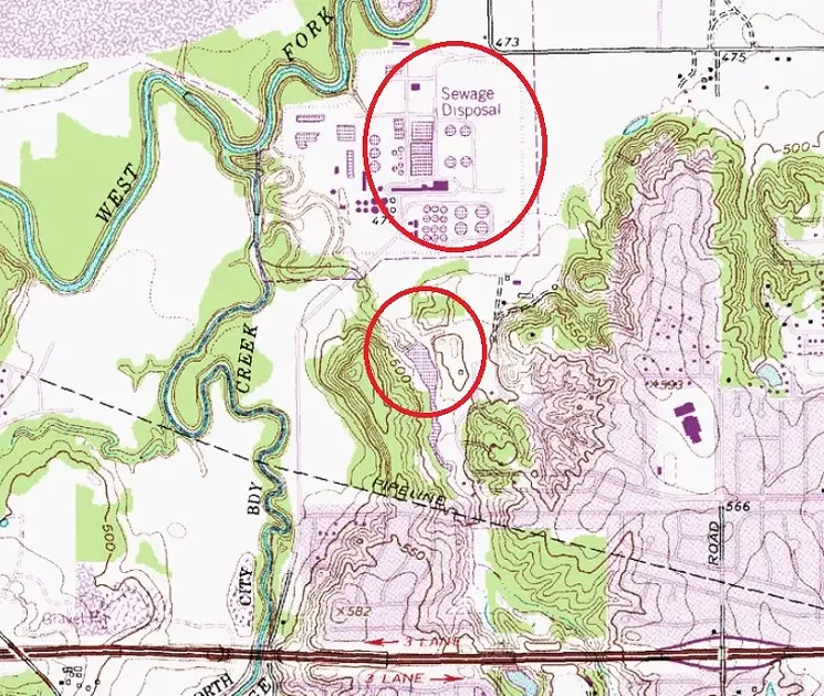 The smaller red circle indicates Lake Prestonwood. The larger circle above it is the Village Creek Wastewater Treatment Plant. - TOPOQUEST