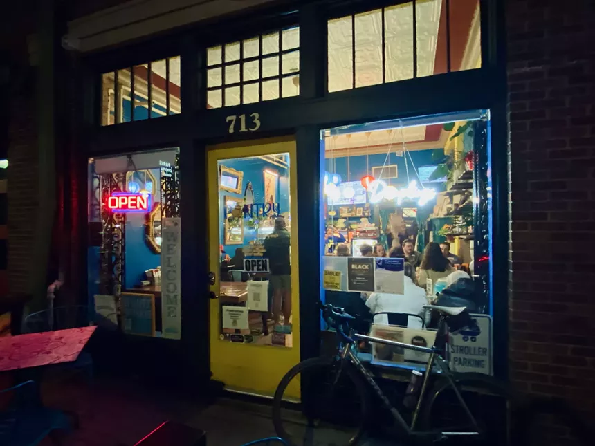 The front door of The Pantry on Magnolia