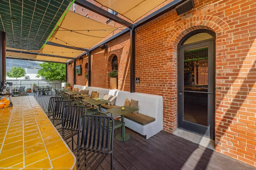 patio and bar at culpepper