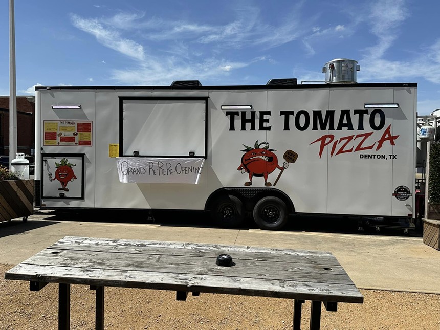 the tomato pizza food truck in denton