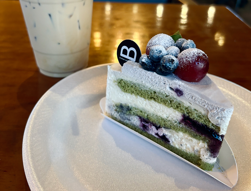 green tea cake