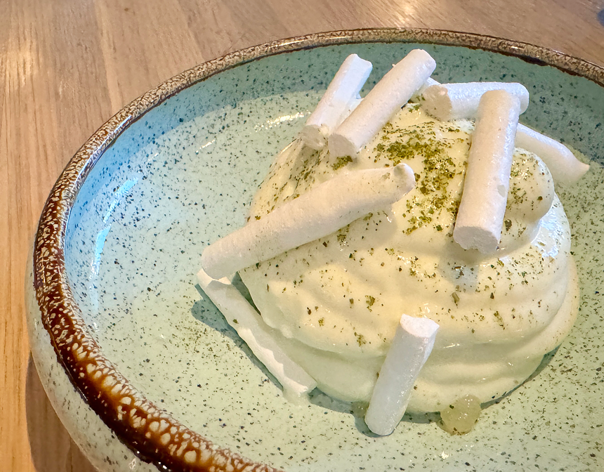 pavlova-like dessert quarter acre