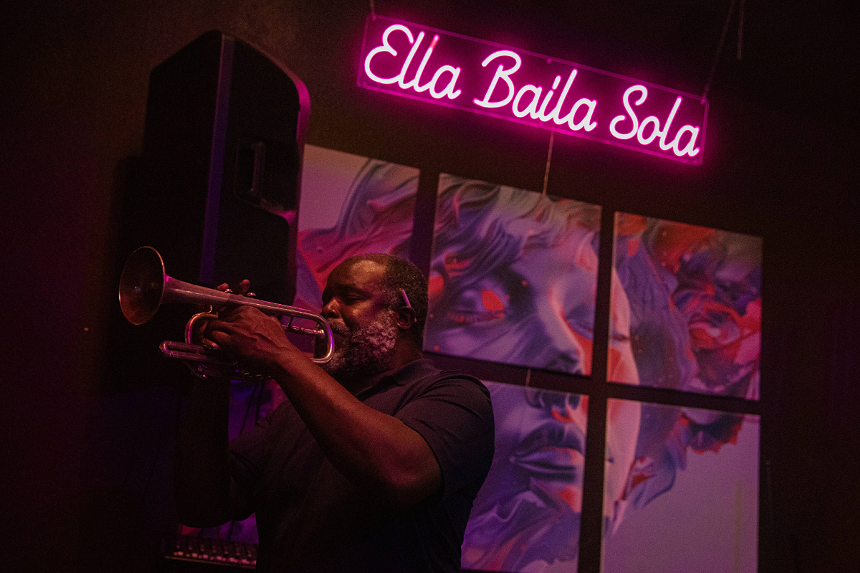 Man playing trumpet