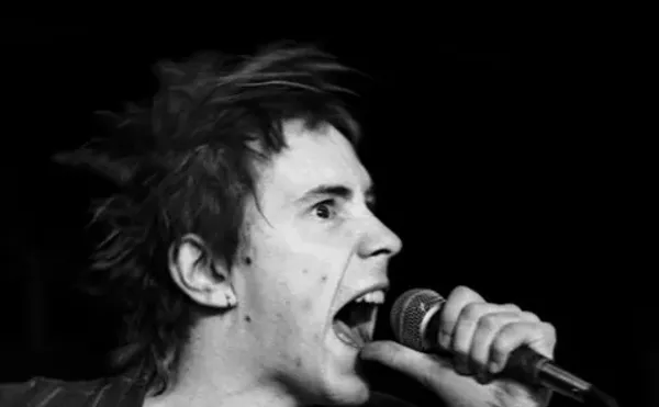 Photographer Curtis Smith Shot the Sex Pistols' Shitshow at the Longhorn Ballroom