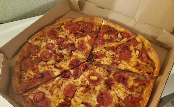 Micah Parsons Spent the Super Bowl Pushing Pizza Hut's New Spicy Pie; We Try It