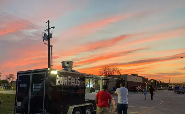 Dallas City Council Greenlights Food Trailers