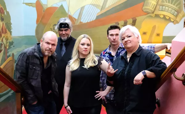 More Than 20 Years Later, 3 Former Toadies Members Find a Home with SolShifter