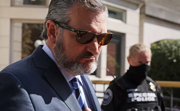 At Yankees-Astros Game, Ted Cruz Greeted with Middle Fingers and Taunts