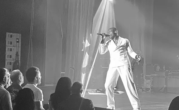 Seal's Sunday Show Made for a Night of Nostalgia and New Memories