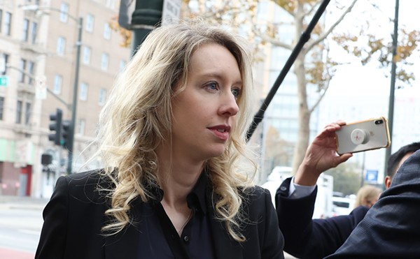 Elizabeth Holmes in Texas Prison That Housed Jenna Ryan and a 'Real Housewife'