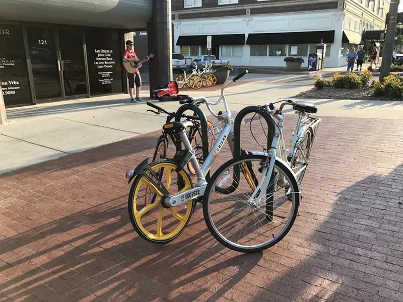 There aren't any stations for VBikes; instead, you unlock one with your smartphone and leave it at your destination.