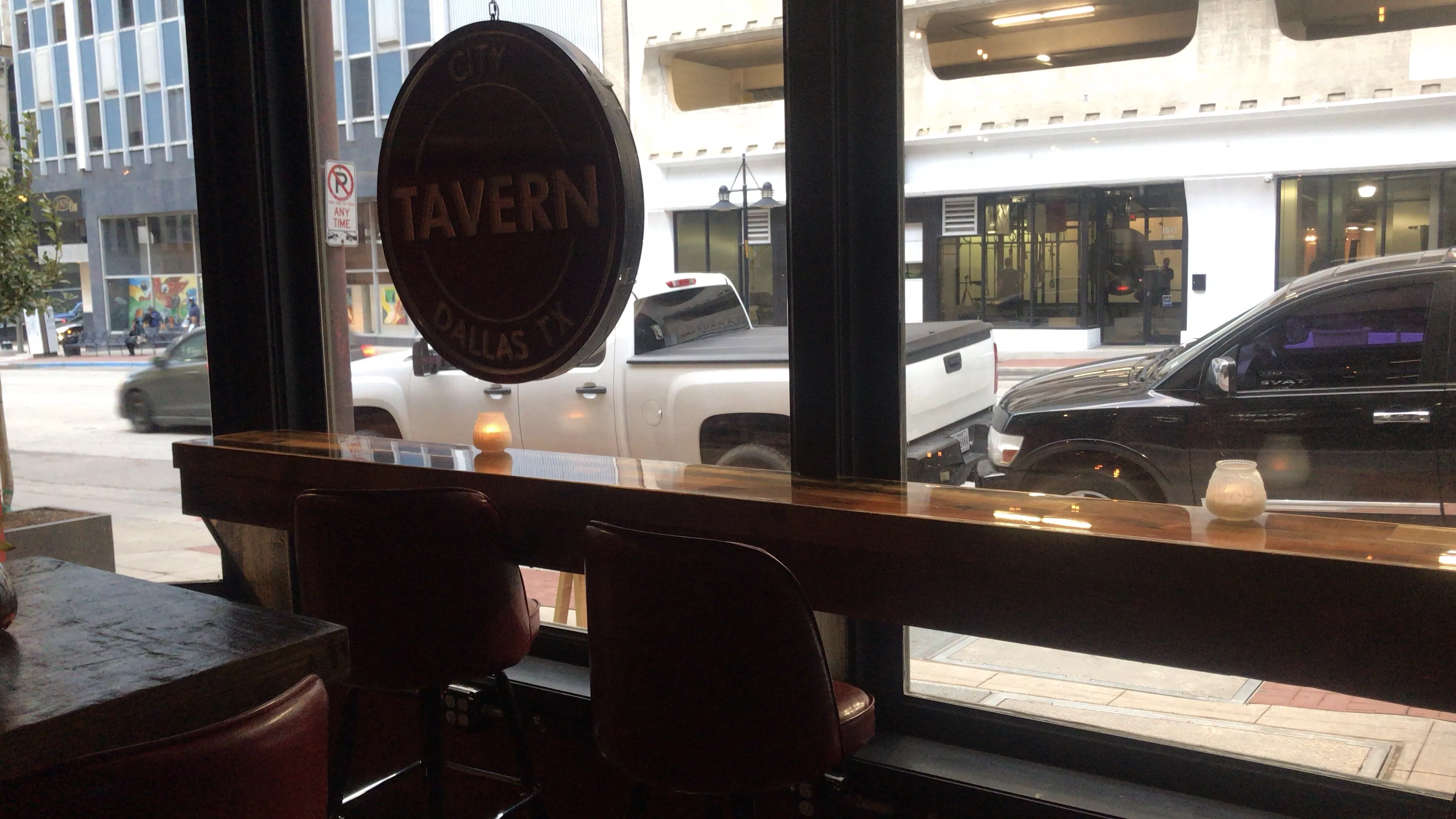 Downtown Dallas Bar City Tavern Reopens on Elm Street Dallas Observer