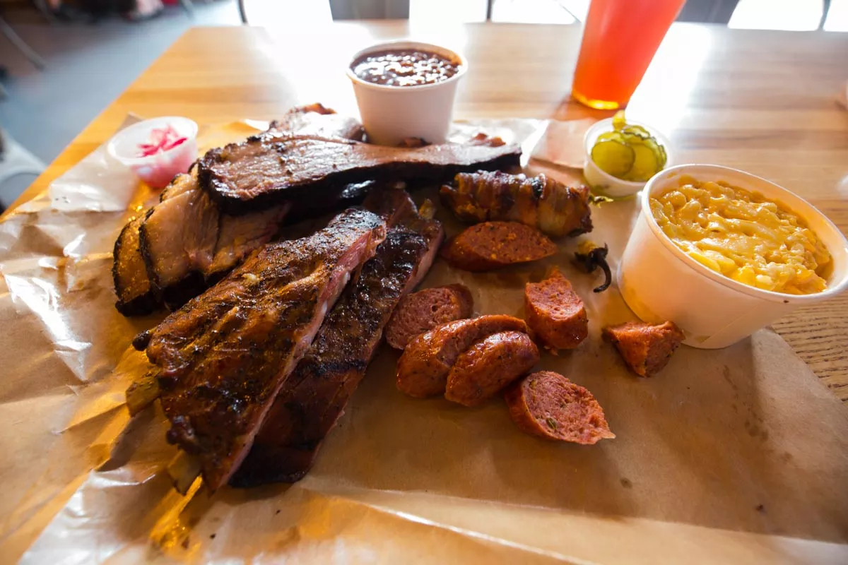 Blu's Barbeque Opens in North Dallas Dallas Observer