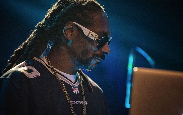 No shizzle! Snoop Dogg will be at Dos Equis Pavilion this Saturday.