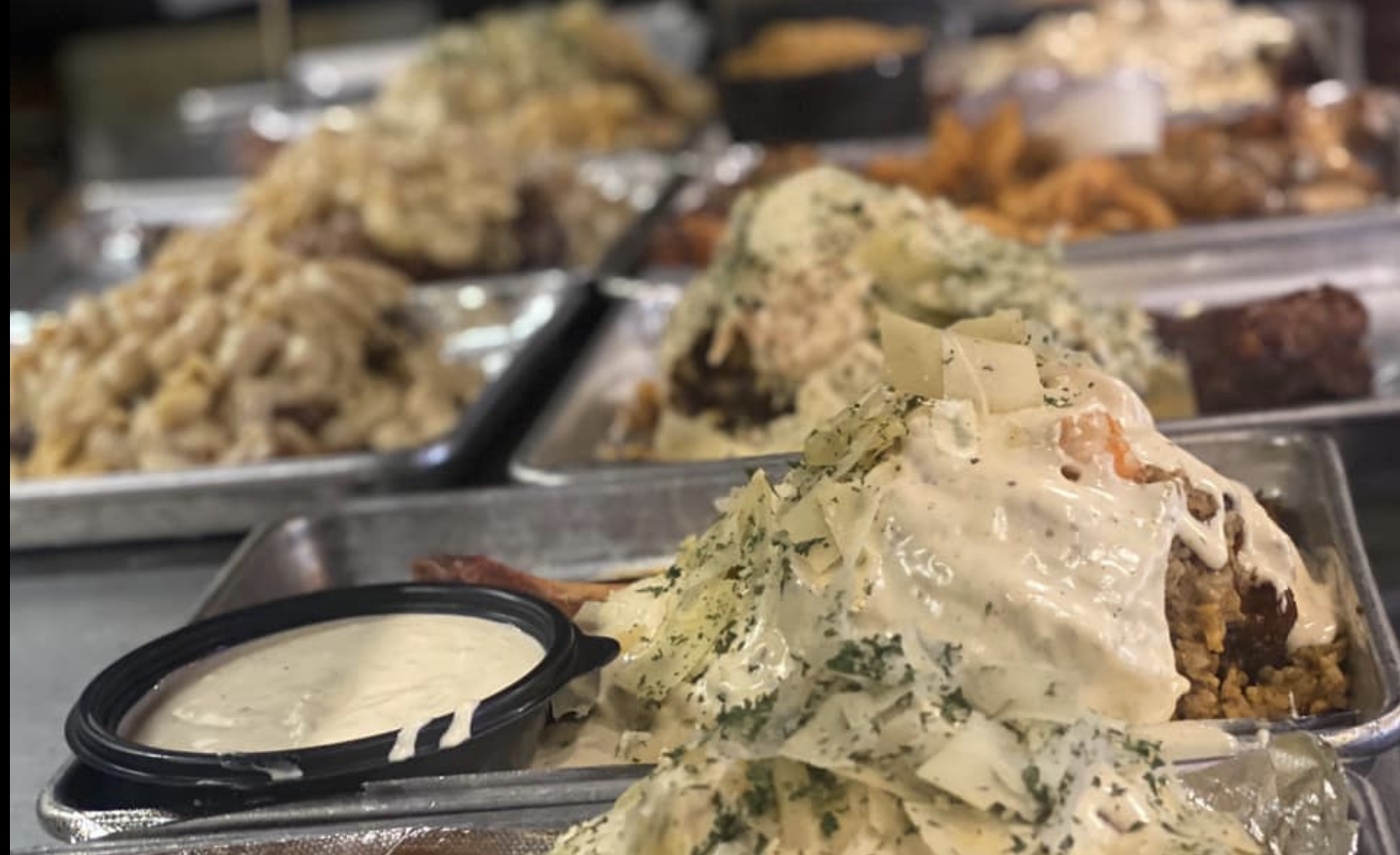 Houston's Turkey Leg Hut Causes 12Hour Waits for Fort Worth Fans