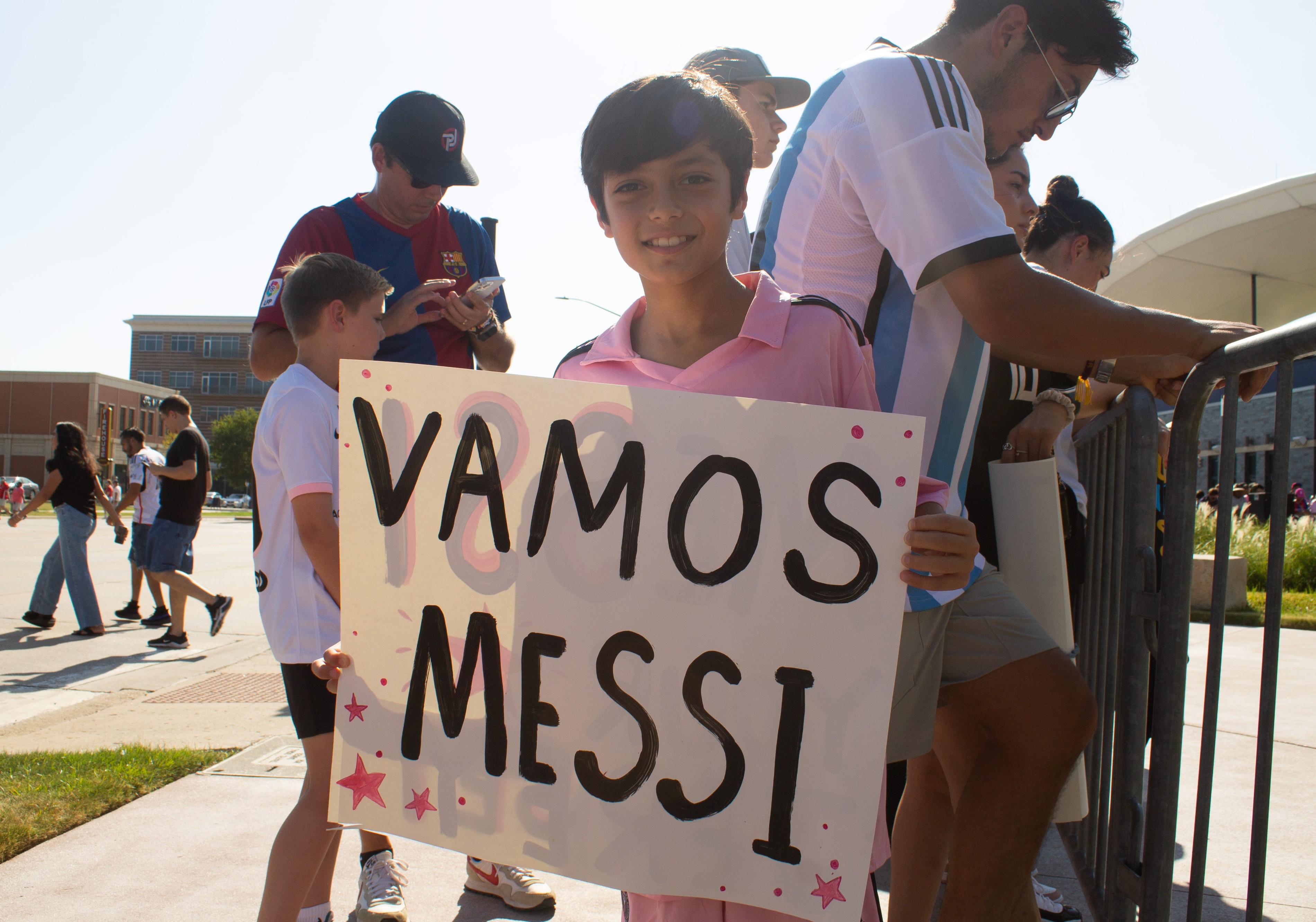 Messi Mayhem! Fans travel from near and far to see Messi, FC Dallas face  off in Round of 16 Leagues Cup match in Frisco, Frisco Enterprise