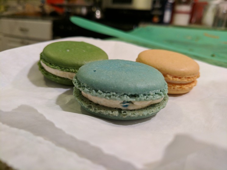 https://media2.dallasobserver.com/dal/imager/u/original/9914066/chelles_macarons_reinhart.jpg