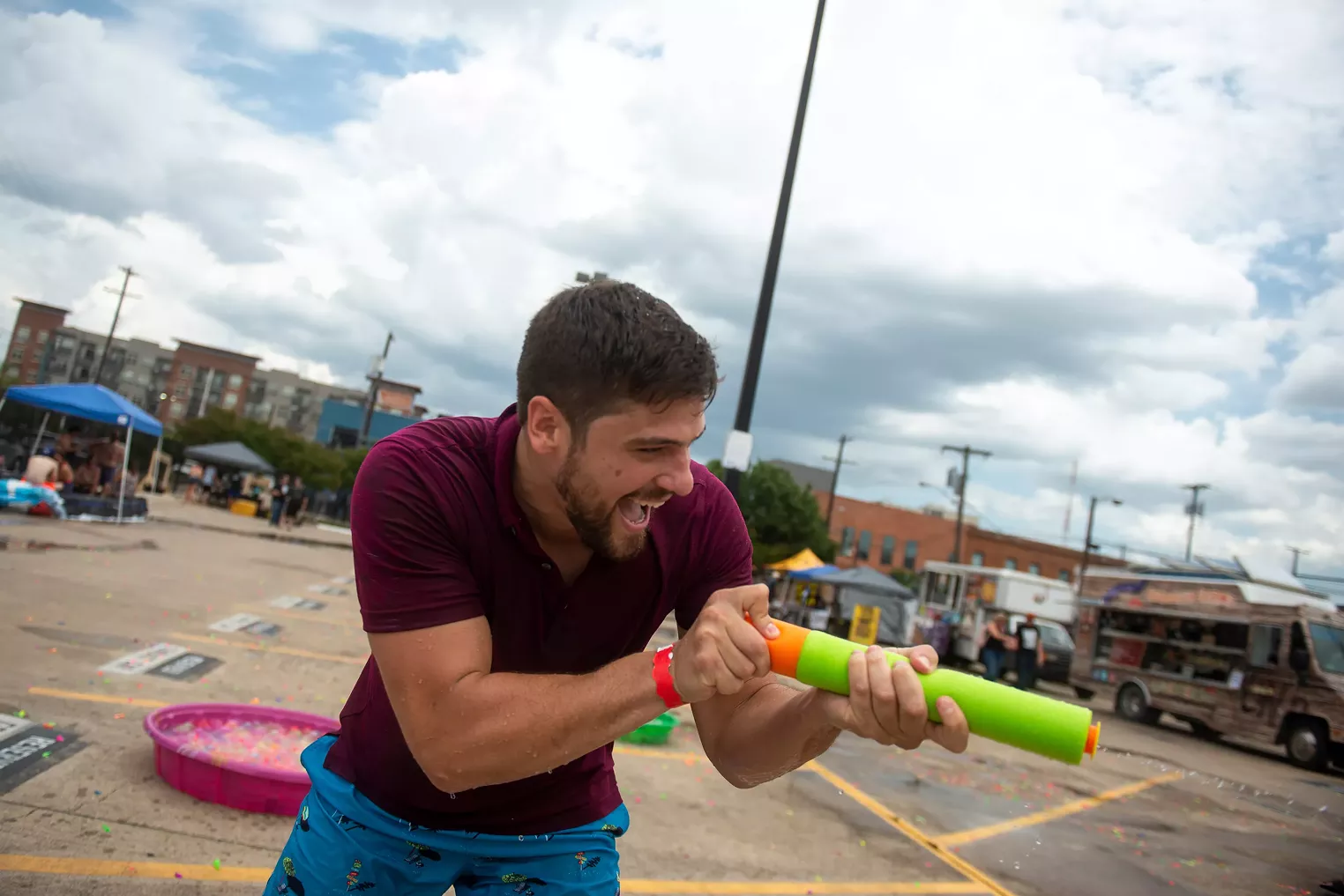 Slideshow Deep Ellum Water Balloon Wars Dallas Observer
