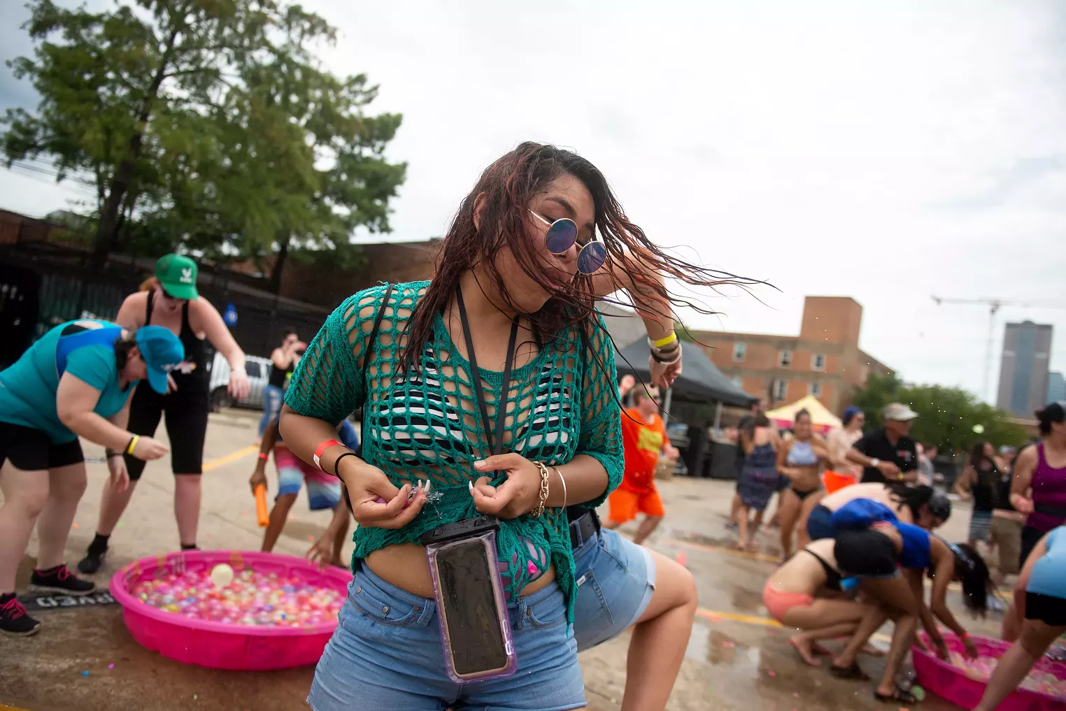 Slideshow Deep Ellum Water Balloon Wars Dallas Observer