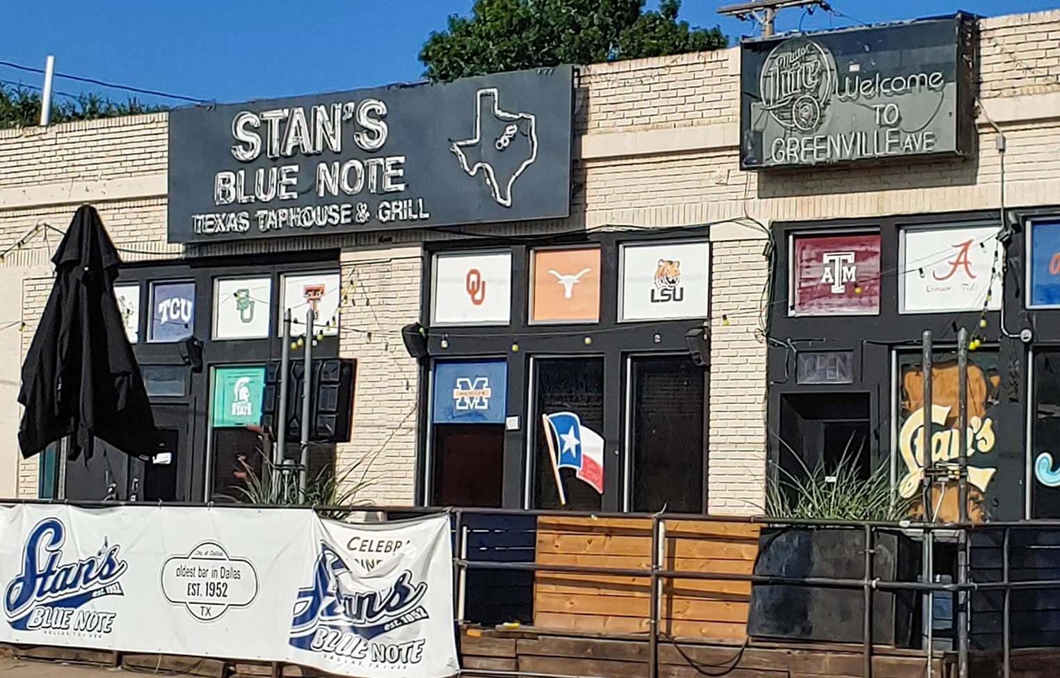 Stan's Blue Note | Dallas Restaurant Guide 2022 | Dallas Observer