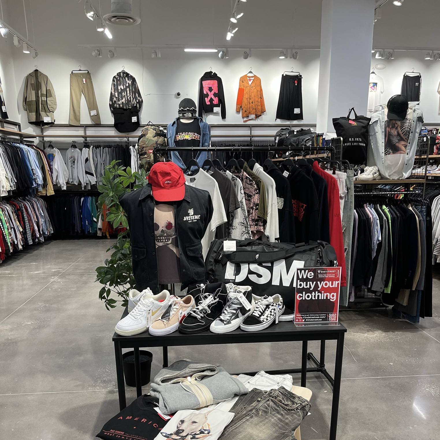 Japanese Company 2nd Street USA Brings a Wonderland of Affordable Resale Clothing to DFW