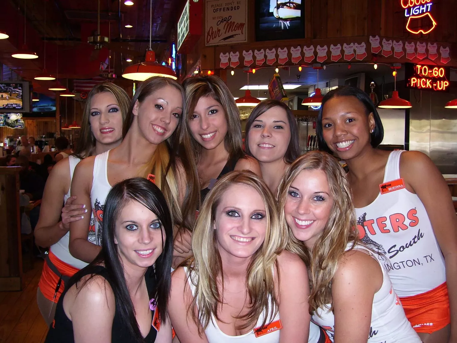 Hooters Dallas Dallas Observer The Leading Independent News