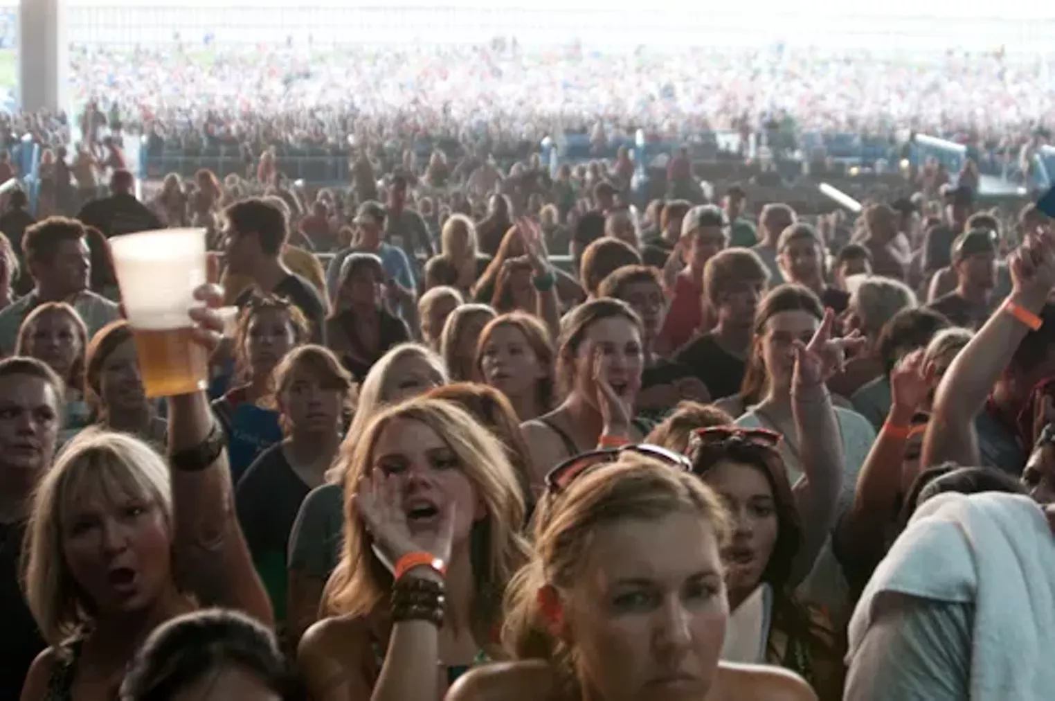 Kings of Leon in Dallas (Before Leaving the Stage) Dallas Dallas