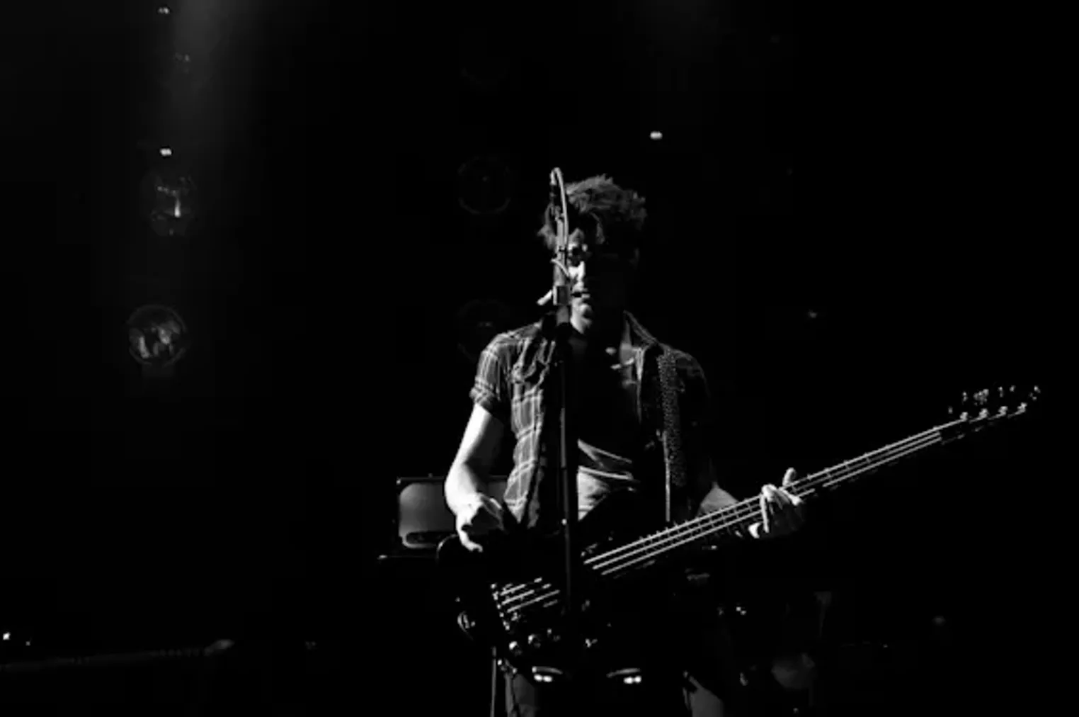 Kings of Leon in Dallas (Before Leaving the Stage) Dallas Dallas