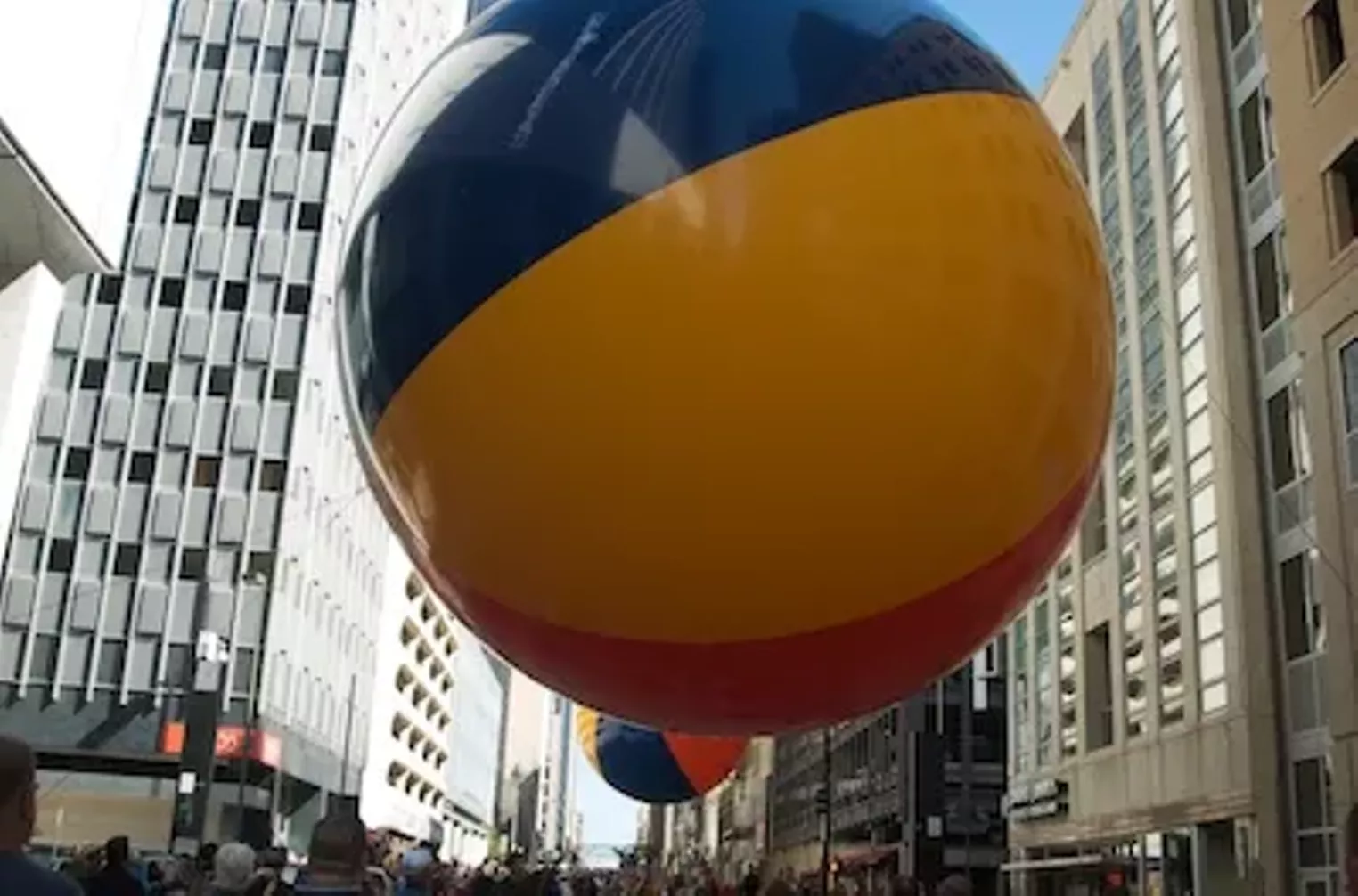 Giant Beach Balls Roll Through Downtown Dallas Dallas Dallas