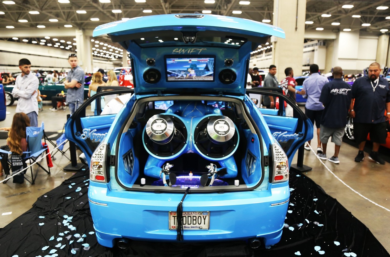 Ladies, Beats and Whips 97.9 The Beat Dub Car Show Dallas Dallas