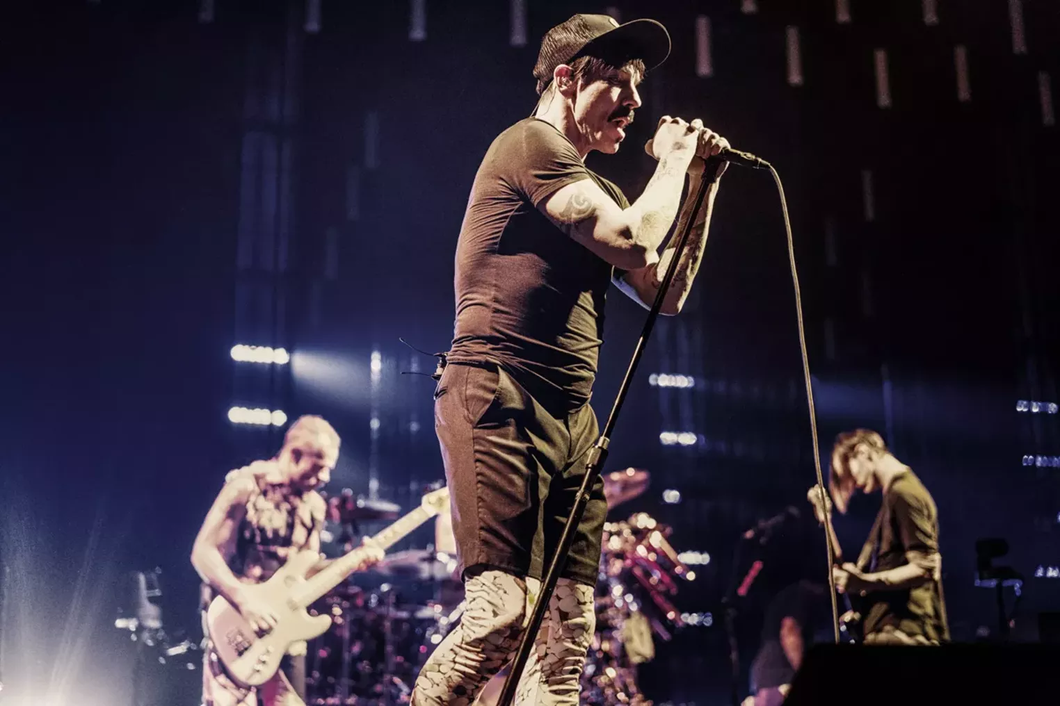 Red Hot Chili Peppers Brought the Largest Light Installation in