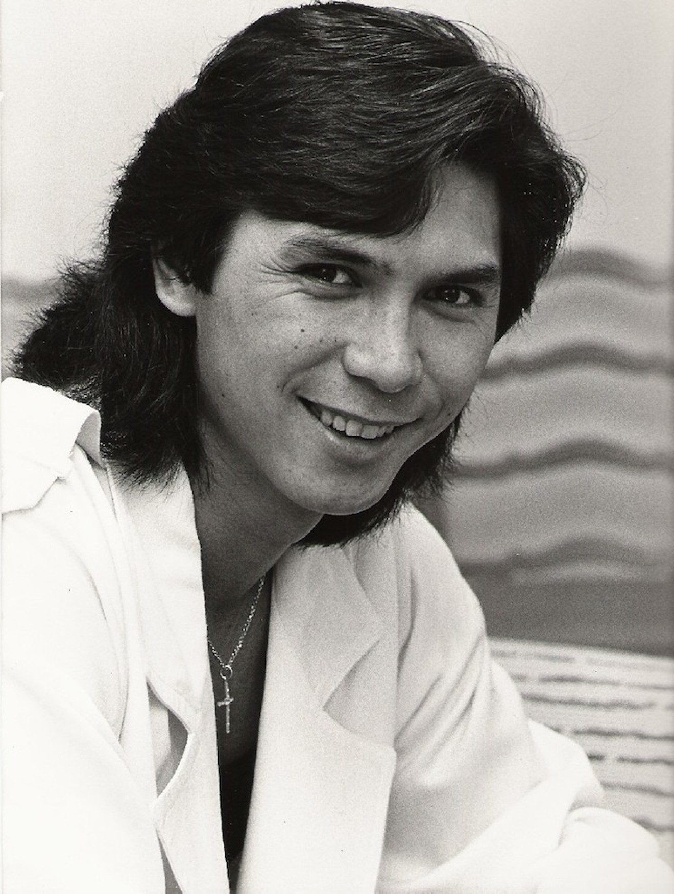 Actor Lou Diamond Phillips in 1987