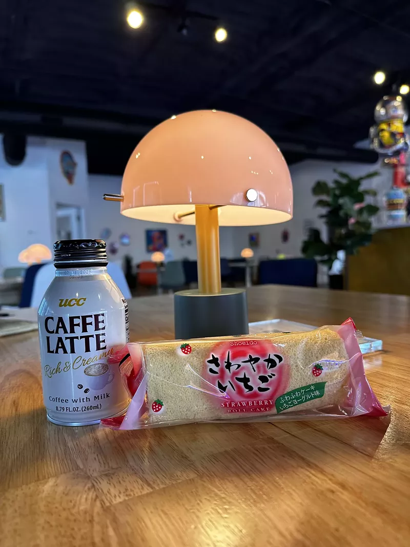 Image: We tried a coffee and dessert straight from vending machines in Lewisville.