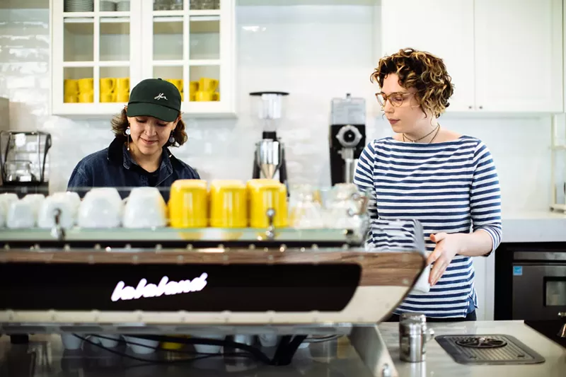 Image: la la land cafe