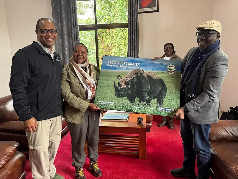 Image: The Mayor met with U.S. Ambassador to Tanzania Elsie Kanza and Ngorongoro Conservation Area Authority Commissioner Abdul-Razaq Badru to talk about green spaces.