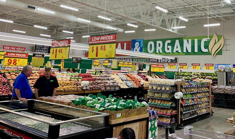 Image: A survey by Change Research recently found that 81% of Texans believe the price of groceries is rising faster than their incomes, forcing them to make sacrifices at the store.
