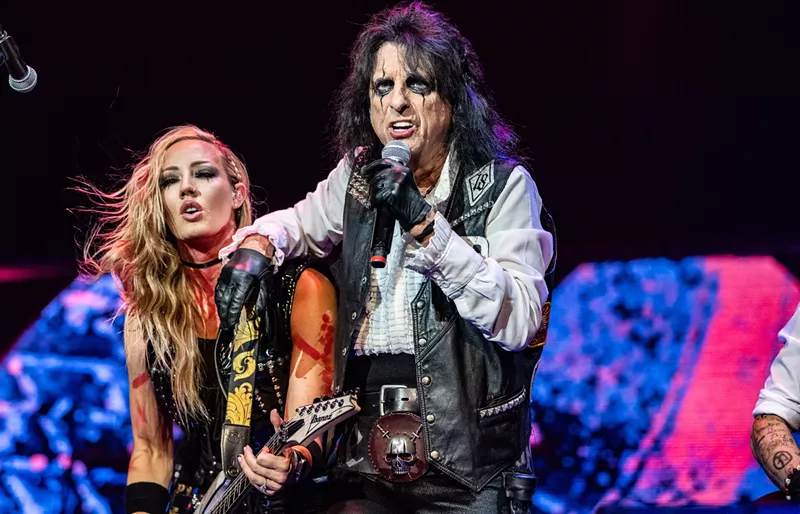 Image: Goth-rock legend Alice Cooper played a hotter-than-hell show on Thursday night in Dallas with Rob Zombie.