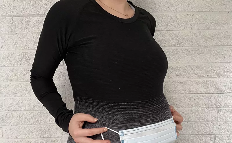 Image: What It’s Like to Be 35 Weeks Pregnant During a Global Pandemic