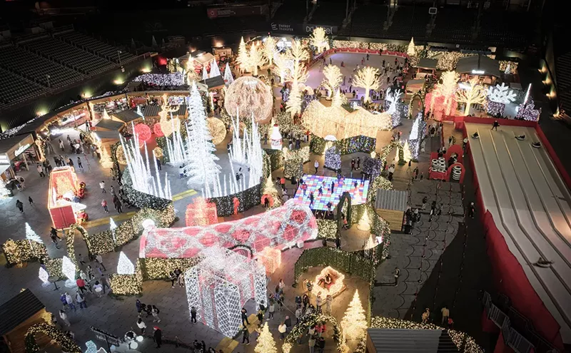 Image: Where To Get Blinded by Christmas Lights in DFW