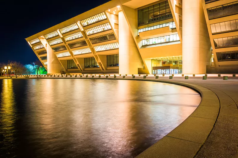 Image: Dallas City Hall