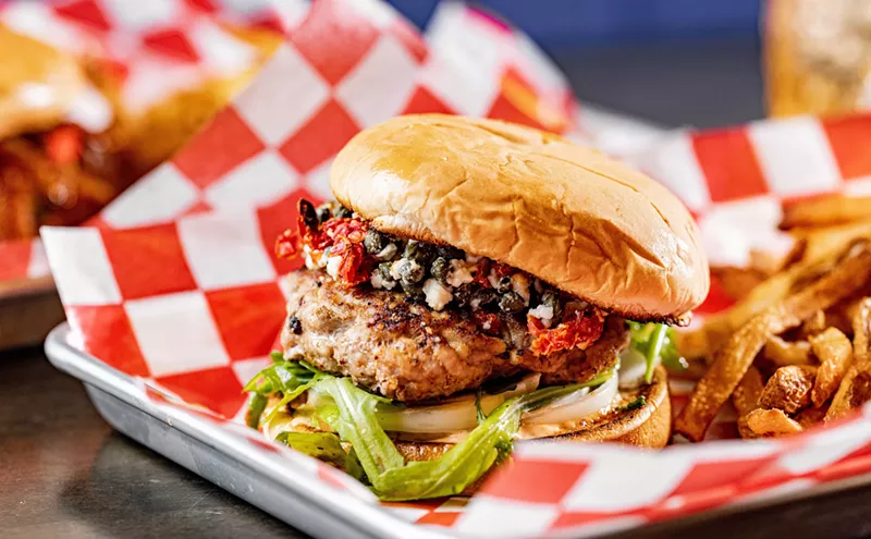 Image: Willie D's, a South Texas Icehouse, Lands on Henderson Ave.