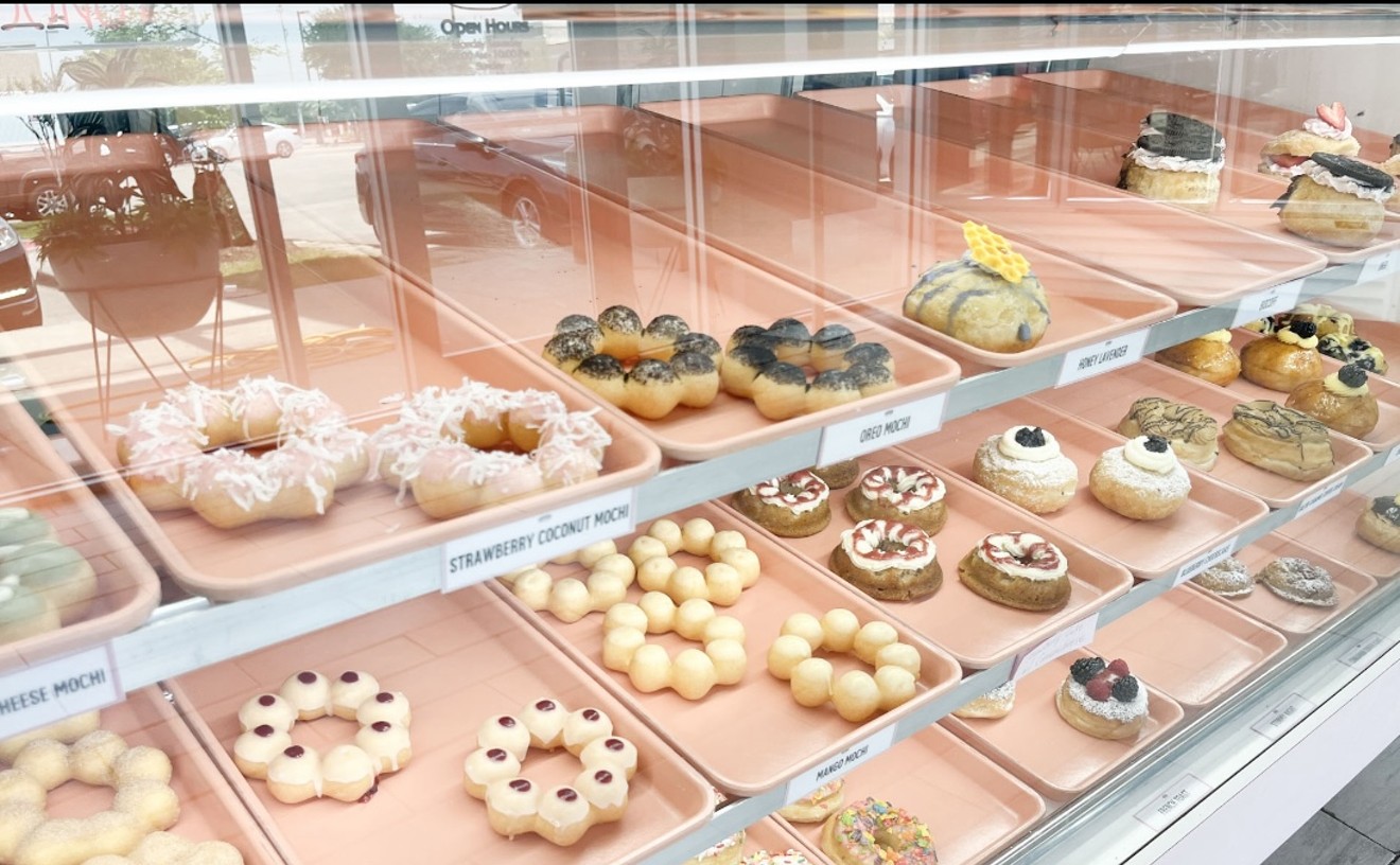 Wow Donuts and Drips: The Picture Perfect Doughnut Does Exist