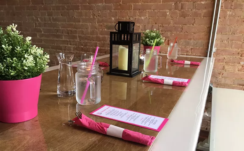 Image: XO Coffee Co. Goes Where Few Coffee Shops Dare: Dinner